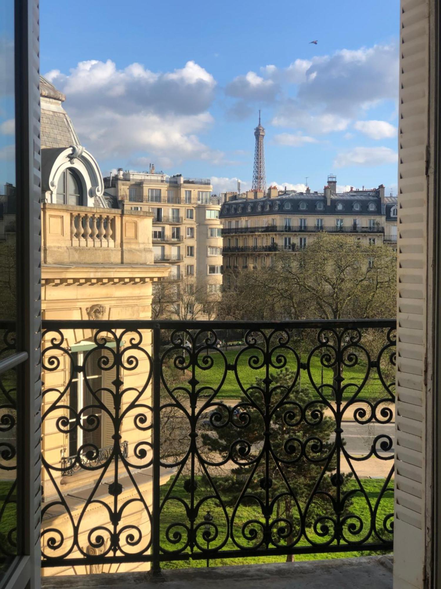 Vue Tour Eiffel Et 5 Minutes Des Champs-Elysees Appartement 2 Chambres Paris 16 Etoile Bagian luar foto