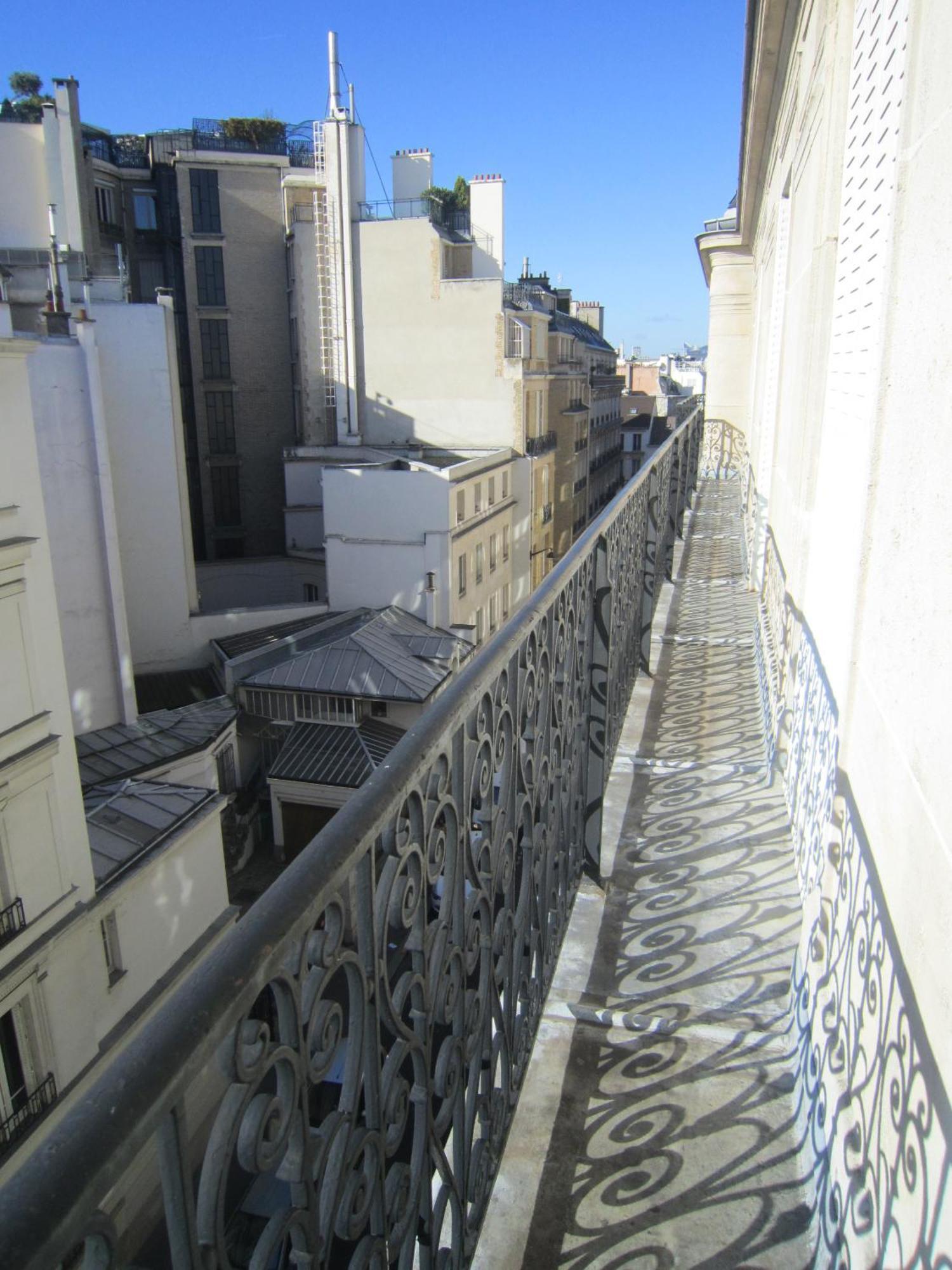 Vue Tour Eiffel Et 5 Minutes Des Champs-Elysees Appartement 2 Chambres Paris 16 Etoile Bagian luar foto